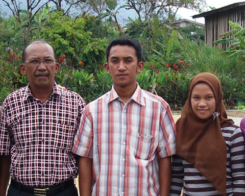 The Junus family at the Jagong Mill